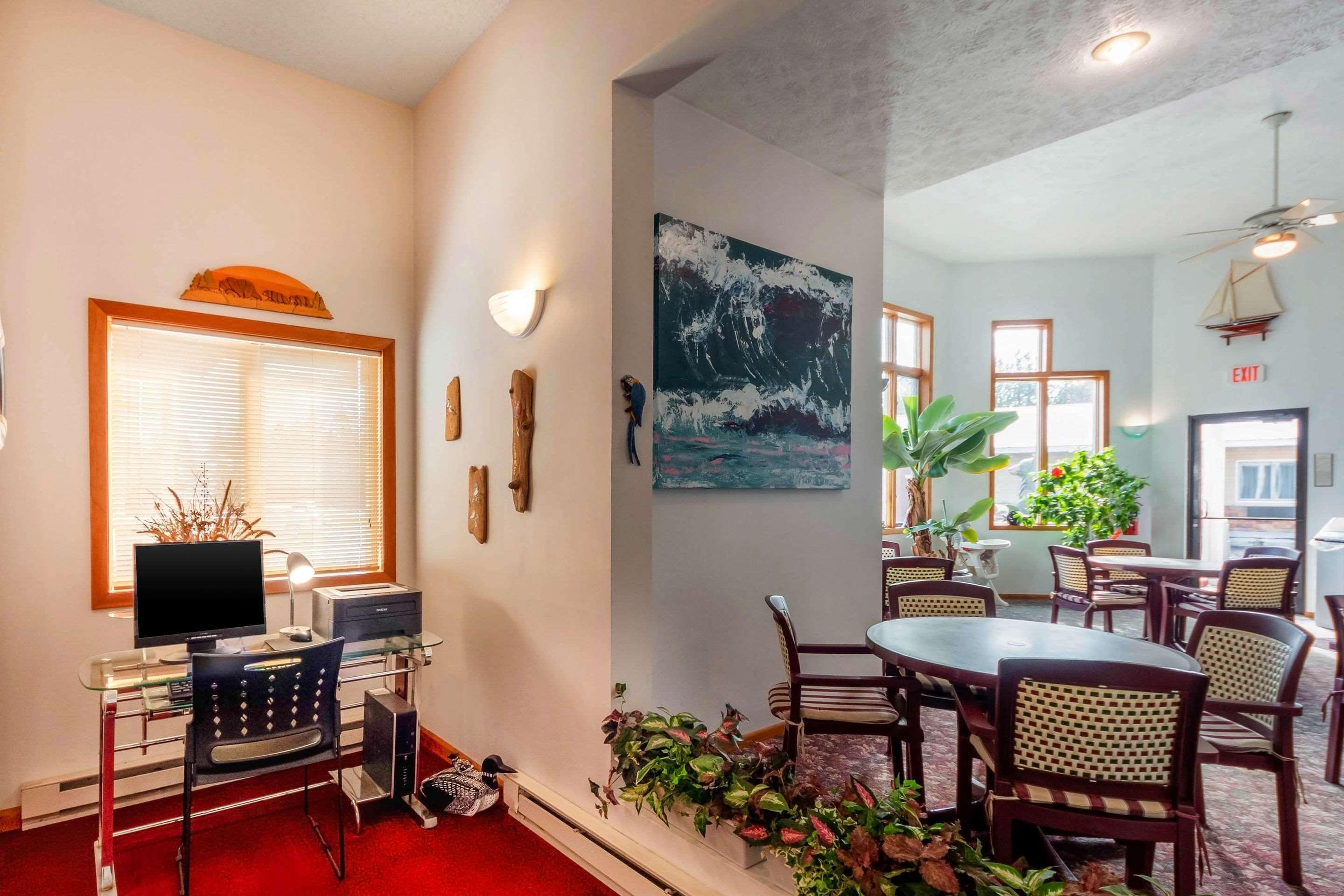 Econo Lodge Lakeshore Manistique Ngoại thất bức ảnh