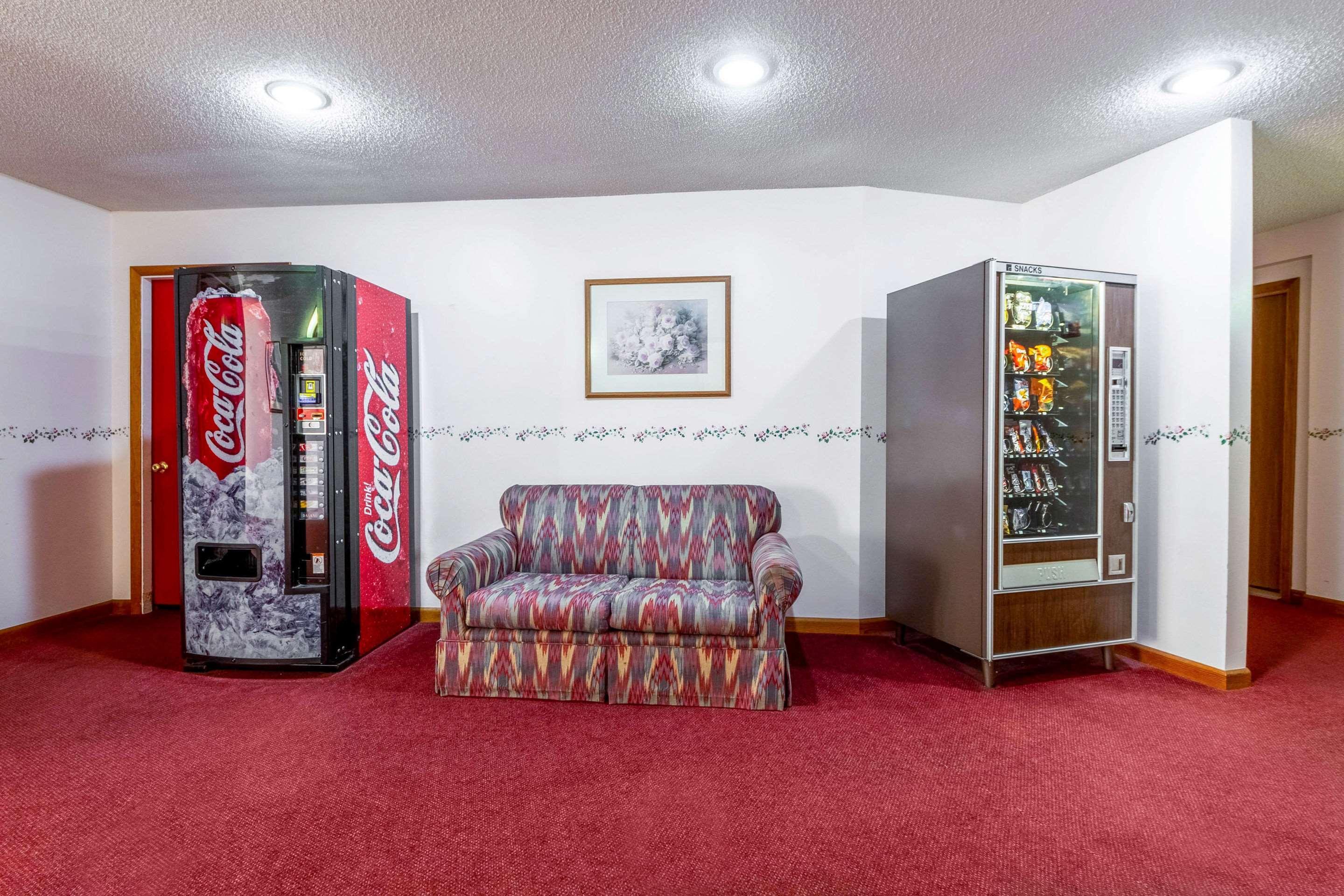 Econo Lodge Lakeshore Manistique Ngoại thất bức ảnh