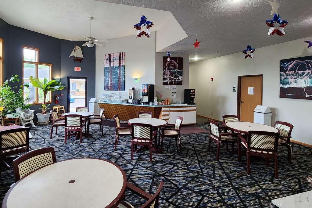Econo Lodge Lakeshore Manistique Nhà hàng bức ảnh