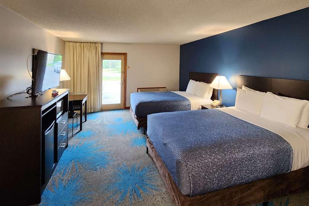 Econo Lodge Lakeshore Manistique Phòng bức ảnh